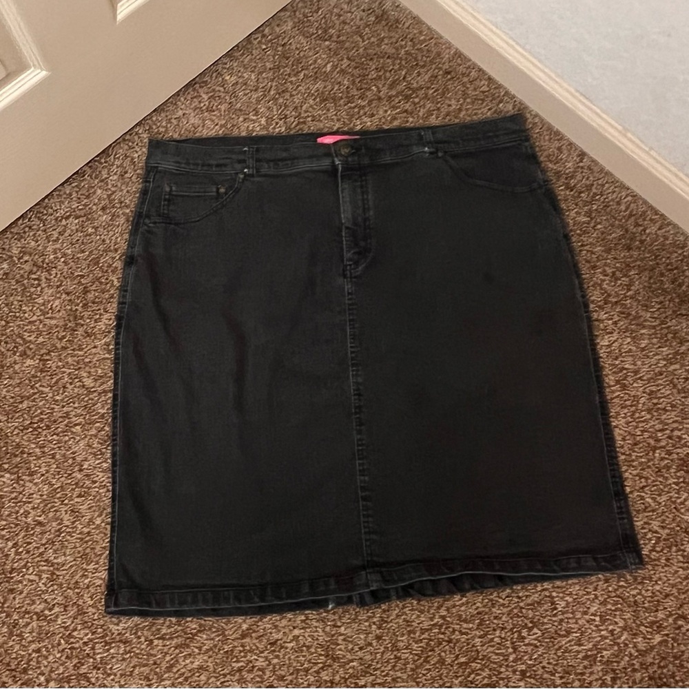 Woman Within Black Denim Straight Knee Length Skirt Plus Size 22W